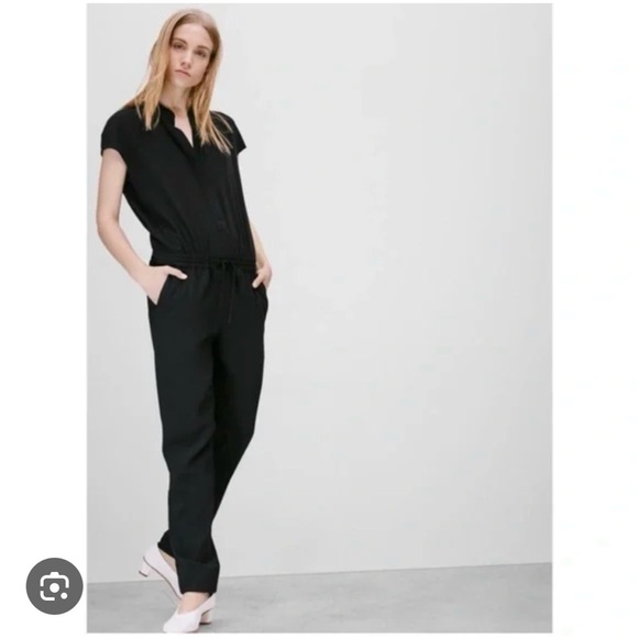 Aritzia Babaton Donnie Jumpsuit Button Up Tapered Leg Black Cap Sleeve